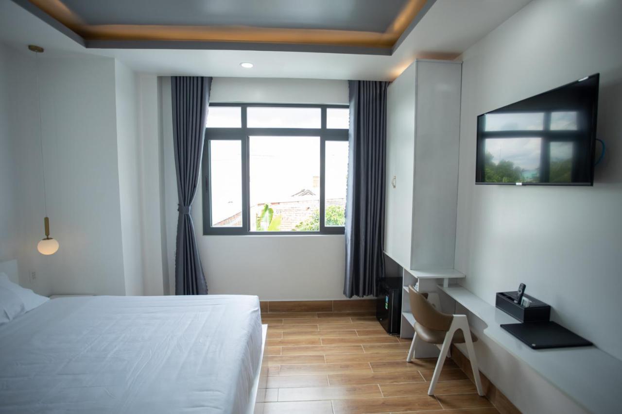 Aoc Hotel Cao Lãnh Zewnętrze zdjęcie